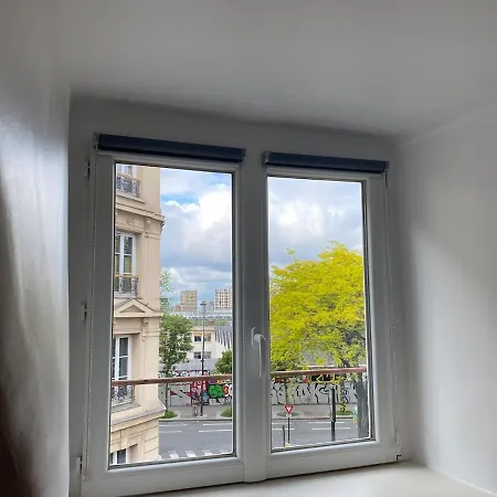 Charming Typical In Montmartre District Apartment *