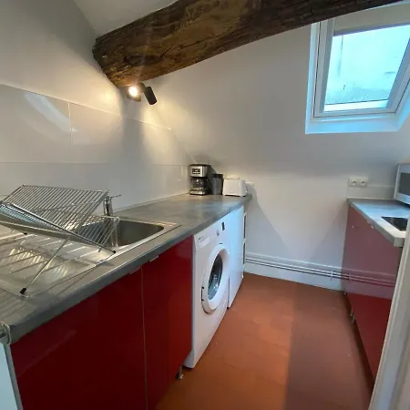 Apartment Charming Typical In Montmartre District *